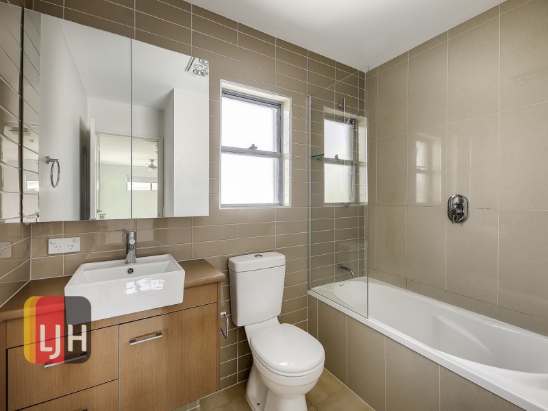 203/9 Rhodes Street, Stafford QLD 4053