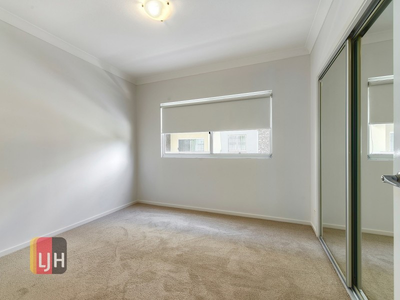 28/51 Playfield Street, Chermside QLD 4032