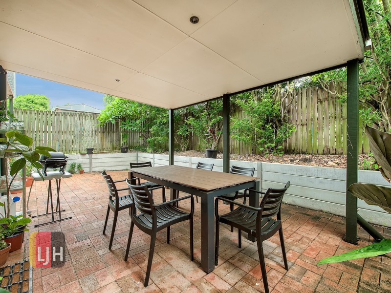 2/29 Brookfield Road, Kedron QLD 4031