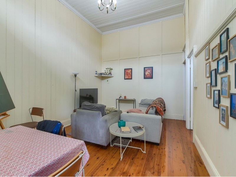 162 Flinders Parade, Sandgate QLD 4017