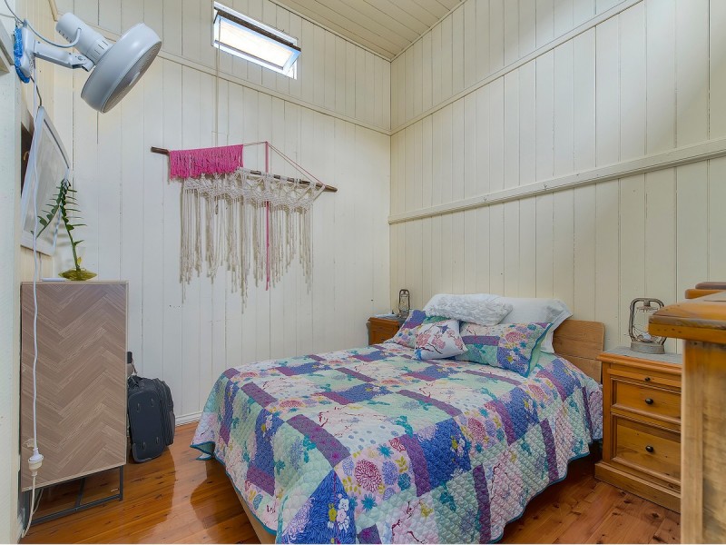 162 Flinders Parade, Sandgate QLD 4017