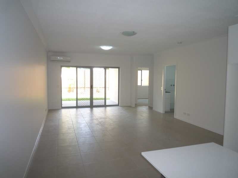 2/18 Charlie Street, Zillmere QLD 4034