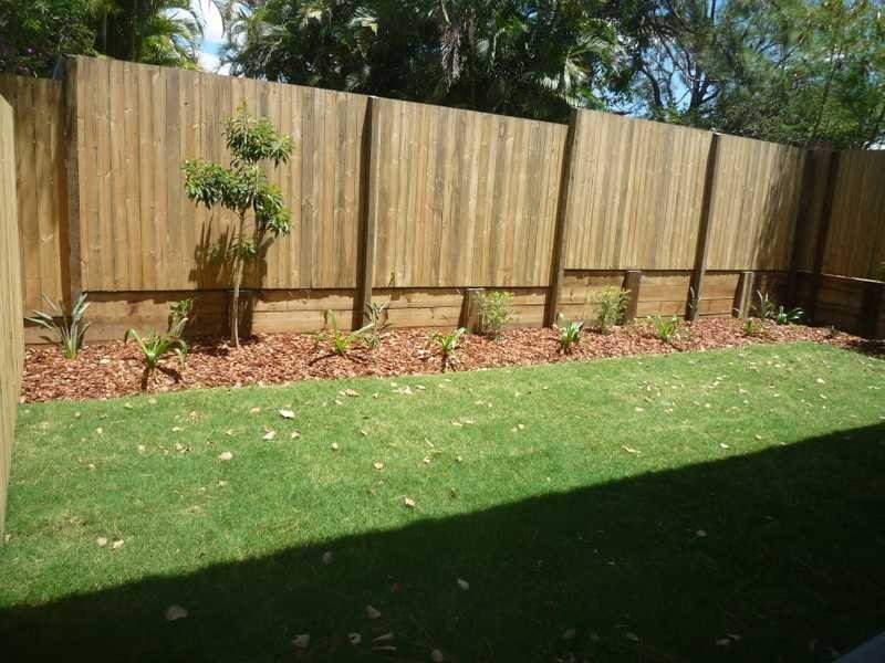 2/18 Charlie Street, Zillmere QLD 4034