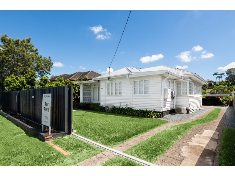 393 Stafford Road, Stafford QLD 4053