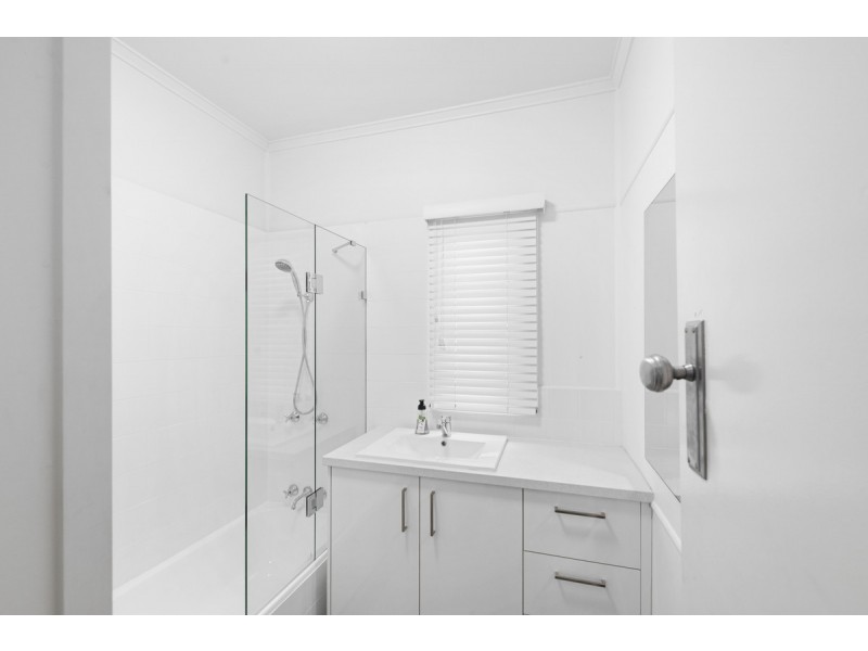 393 Stafford Road, Stafford QLD 4053