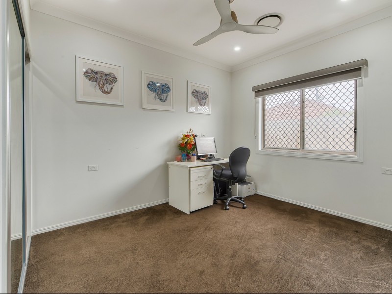 4 Cockle Street, Stafford QLD 4053