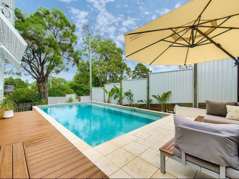 224 Kitchener Road, Stafford Heights QLD 4053