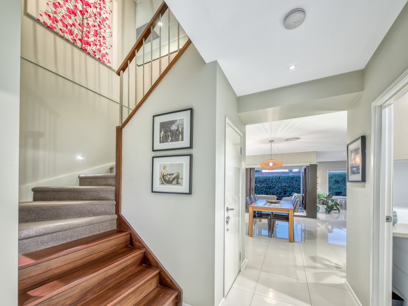 24 Fourteenth Avenue, Kedron QLD 4031