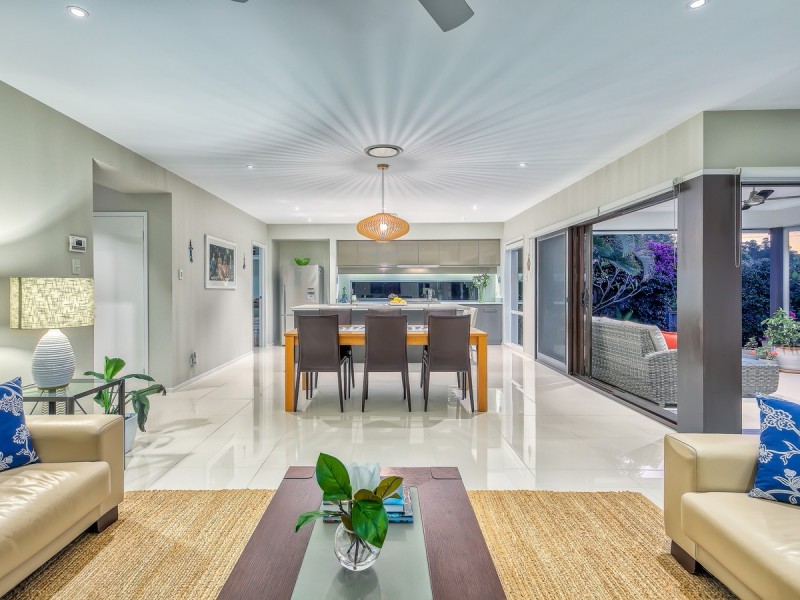 24 Fourteenth Avenue, Kedron QLD 4031