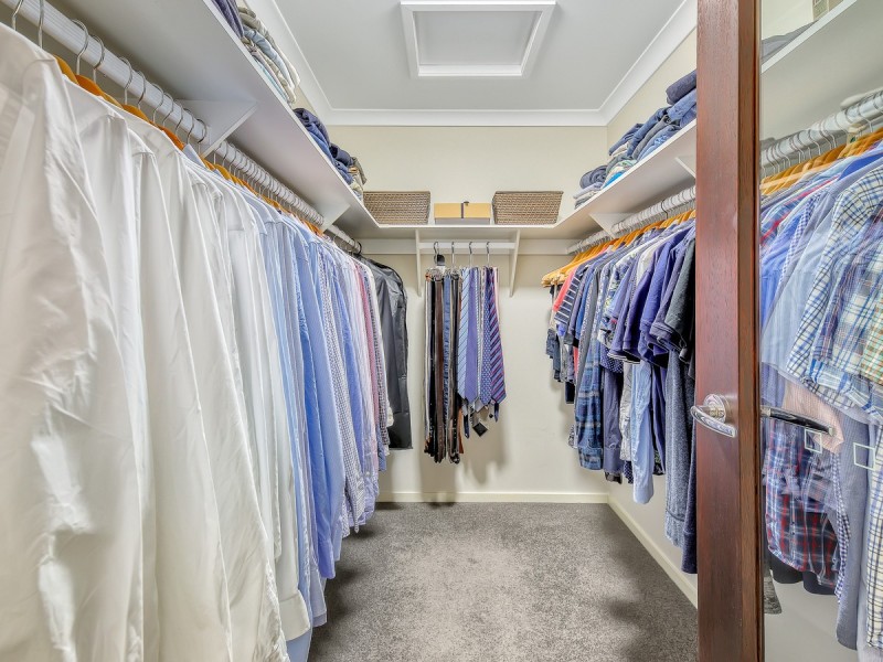 24 Fourteenth Avenue, Kedron QLD 4031