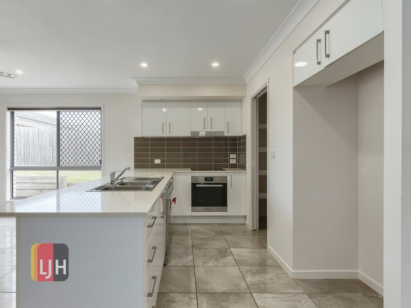 No. 11 Minimine Street, Stafford QLD 4053