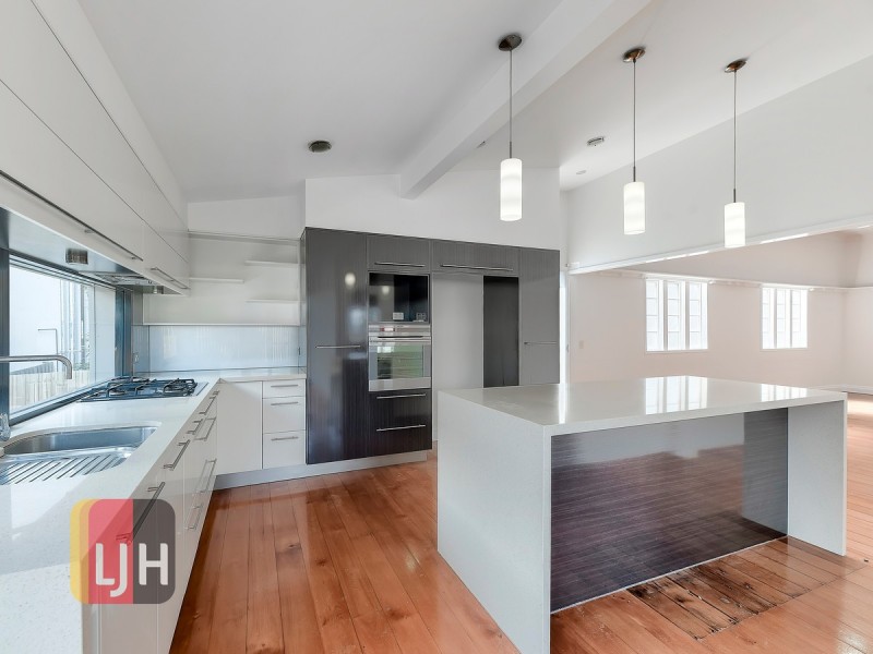 44 Garden Terrace, Newmarket QLD 4051