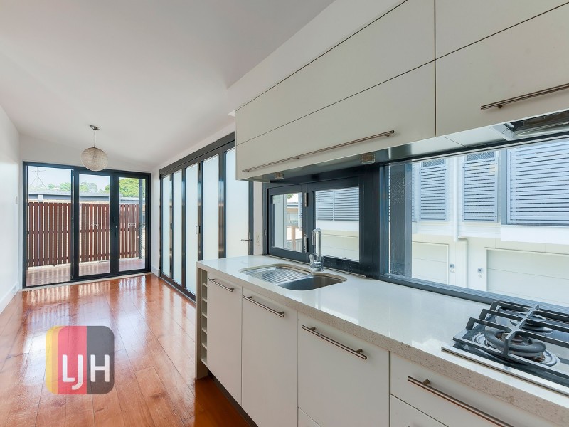 44 Garden Terrace, Newmarket QLD 4051