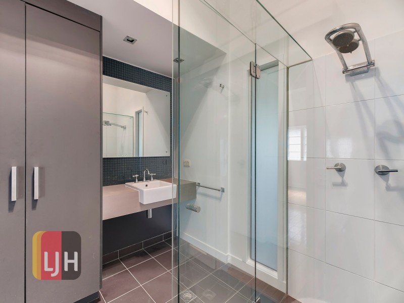 44 Garden Terrace, Newmarket QLD 4051