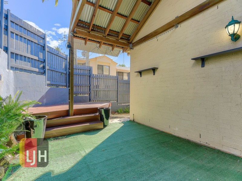 1/49 Scott Road, Herston QLD 4006