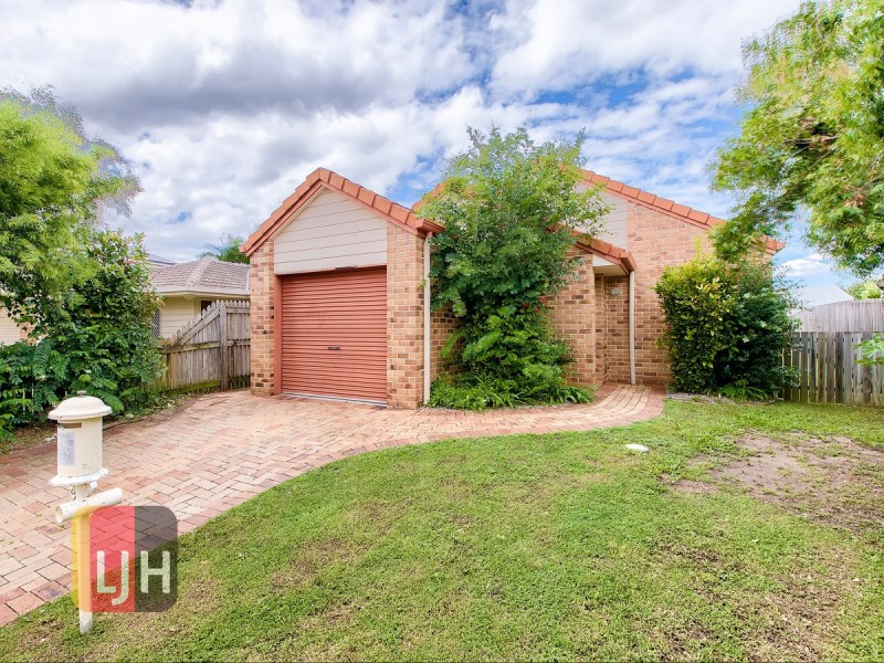 22 Eddowes Street, Kedron QLD 4031