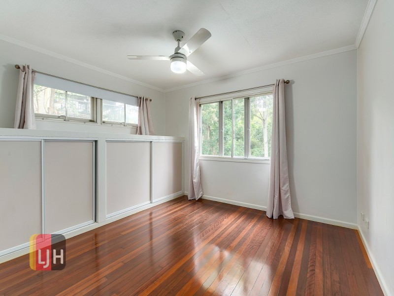 42 Hibiscus Street, Everton Hills QLD 4053