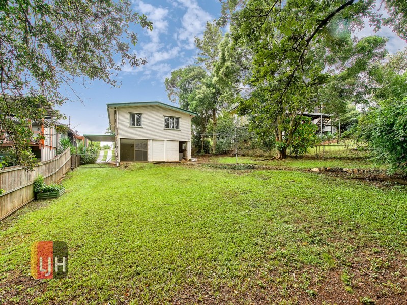 42 Hibiscus Street, Everton Hills QLD 4053