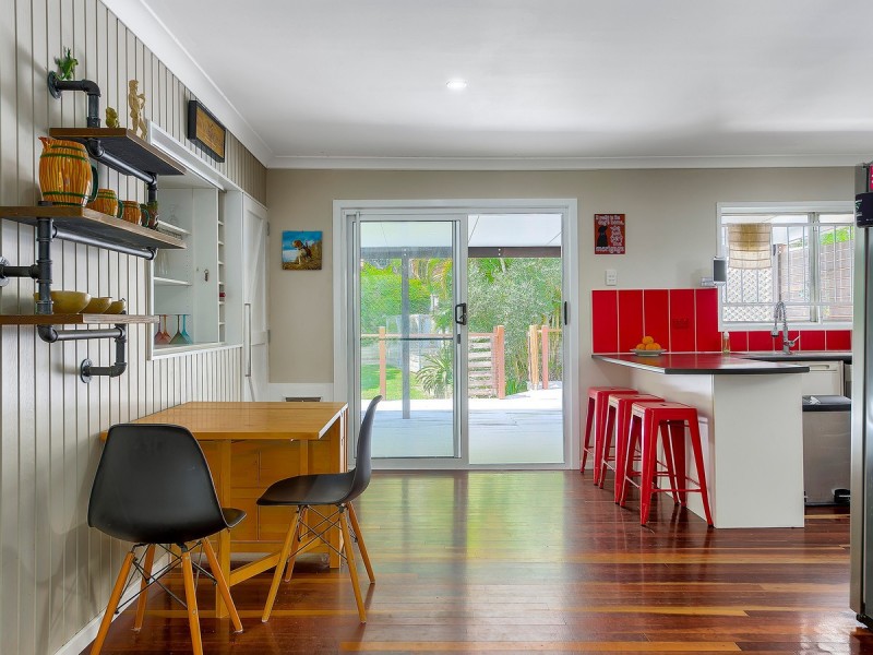 3 Halton Street, Stafford Heights QLD 4053