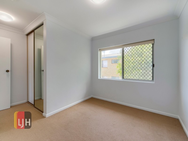 6/77 Farnell Street, Chermside QLD 4032