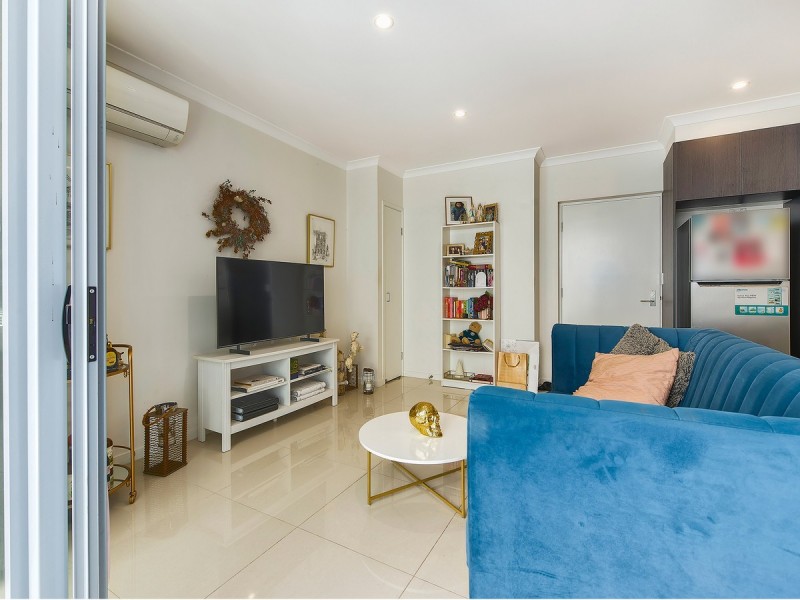 402/19 Isedale Street, Wooloowin QLD 4030