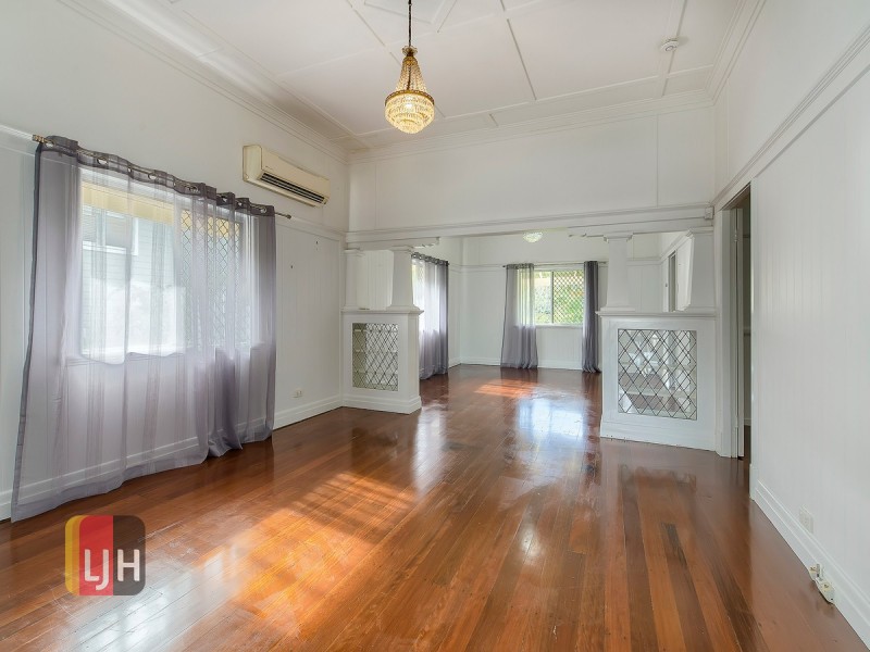 7 School Road, Stafford QLD 4053