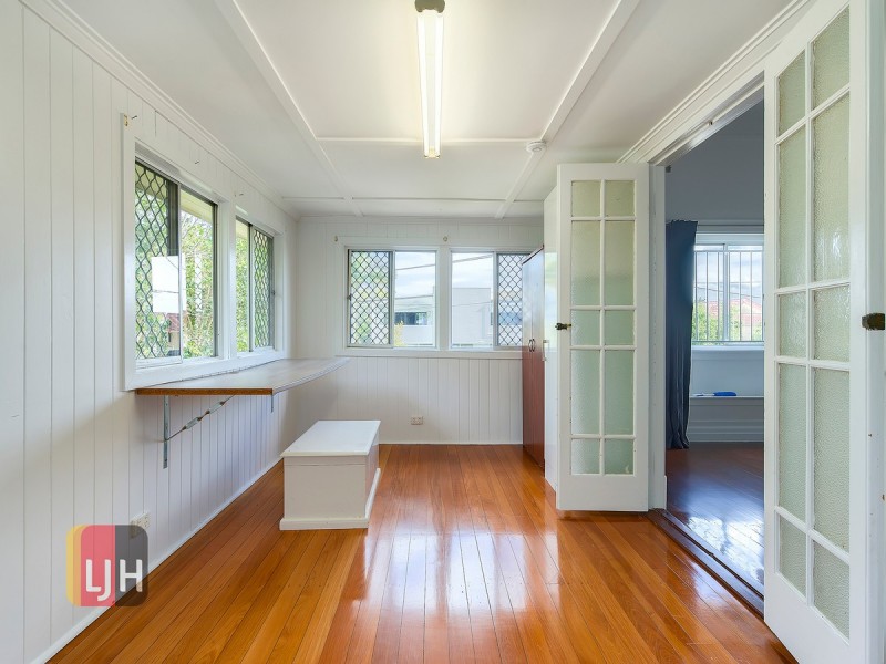 7 School Road, Stafford QLD 4053