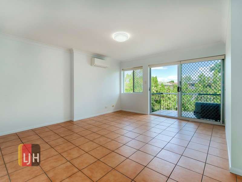6/77 Farnell Street, Chermside QLD 4032