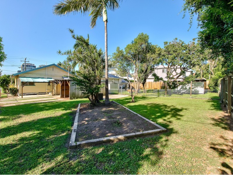 84 & 86 Wallace Street, Chermside QLD 4032