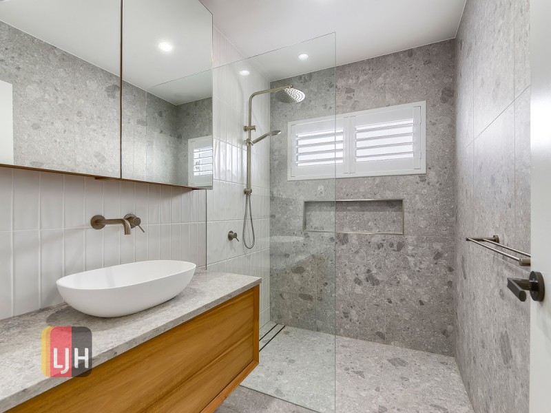 Townhouses/23a Figgis Street, Kedron QLD 4031