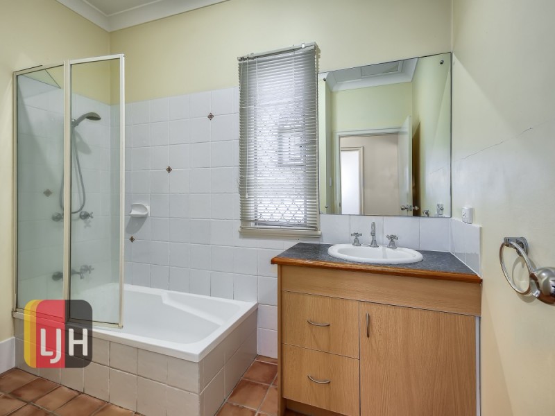 103 Cremorne Road, Kedron QLD 4031