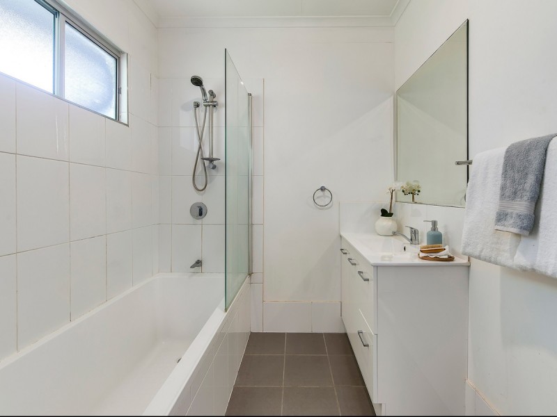 20 Mountridge Street, Everton Park QLD 4053