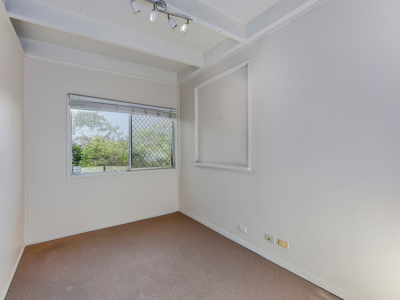 No. 25 Farrant Street, Stafford Heights QLD 4053