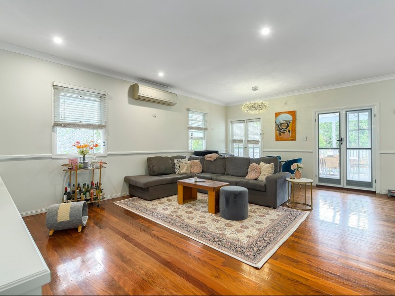 10 Tweed Street, Ashgrove QLD 4060