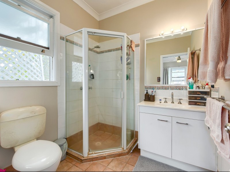 10 Tweed Street, Ashgrove QLD 4060