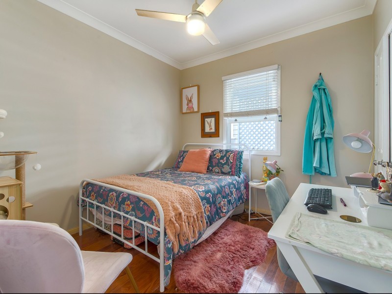 10 Tweed Street, Ashgrove QLD 4060