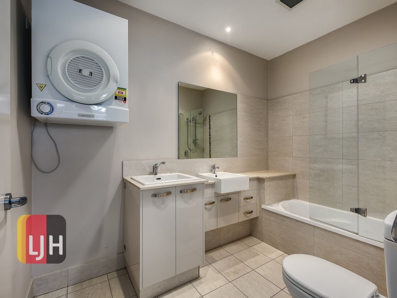 9/9 Zenith Avenue, Chermside QLD 4032