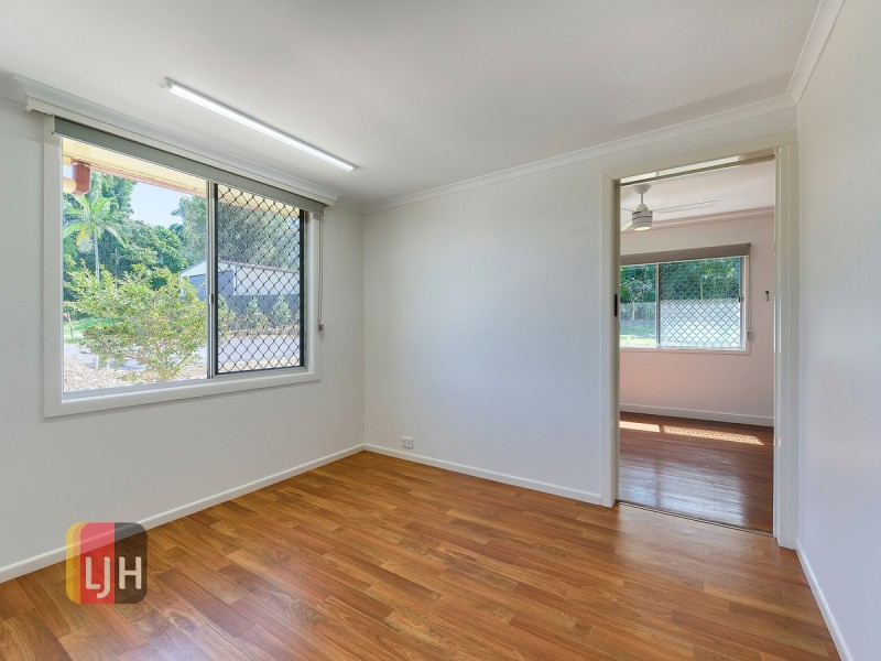 32 Watcombe Street, Wavell Heights QLD 4012