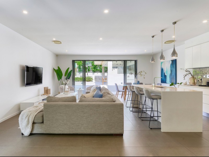 24 Jardine Street, Kedron QLD 4031