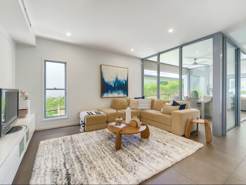 24 Jardine Street, Kedron QLD 4031