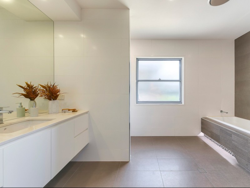 24 Jardine Street, Kedron QLD 4031