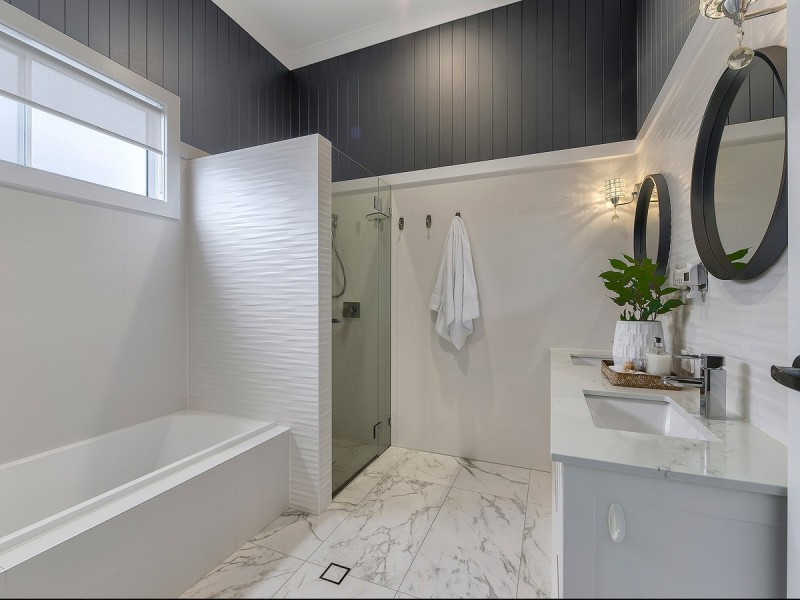 26 Burrowa Street, Stafford QLD 4053