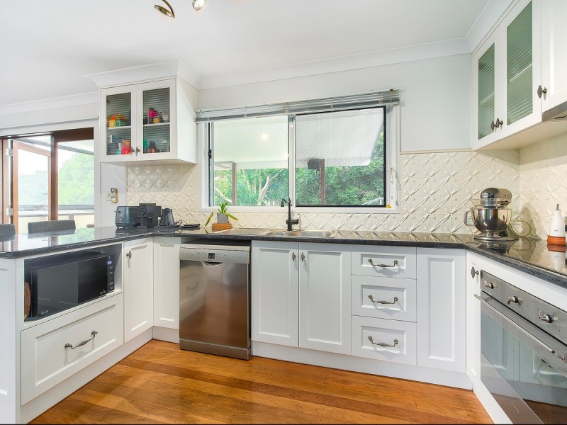 1 Redgrave Street, Stafford Heights QLD 4053