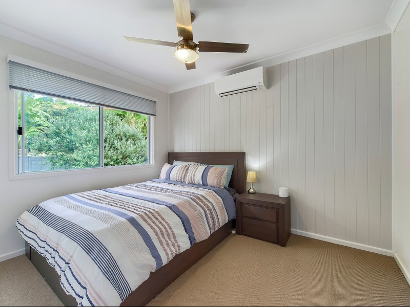 1 Redgrave Street, Stafford Heights QLD 4053