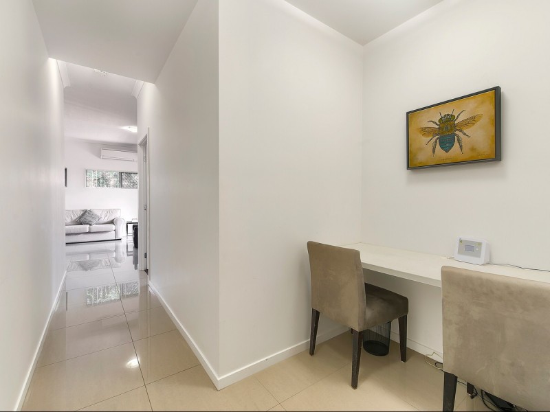 2/10 Dunkirk Street, Gaythorne QLD 4051