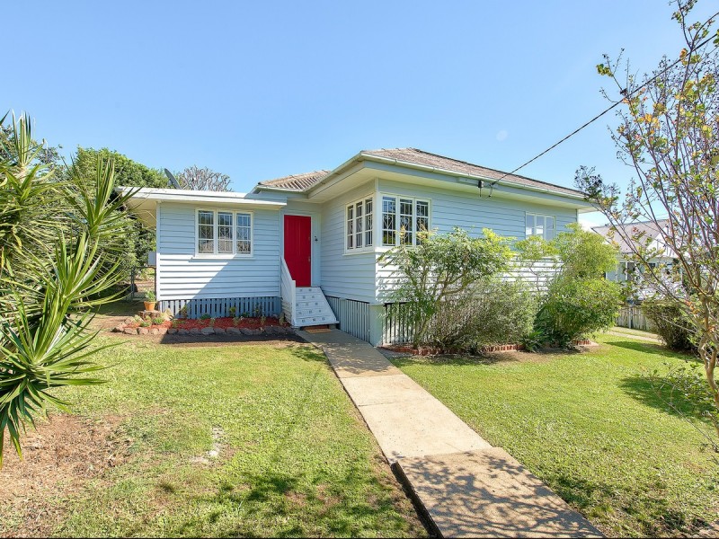 10 Kidgell Street, Stafford QLD 4053