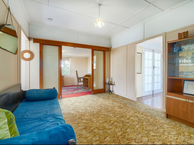 10 Kidgell Street, Stafford QLD 4053