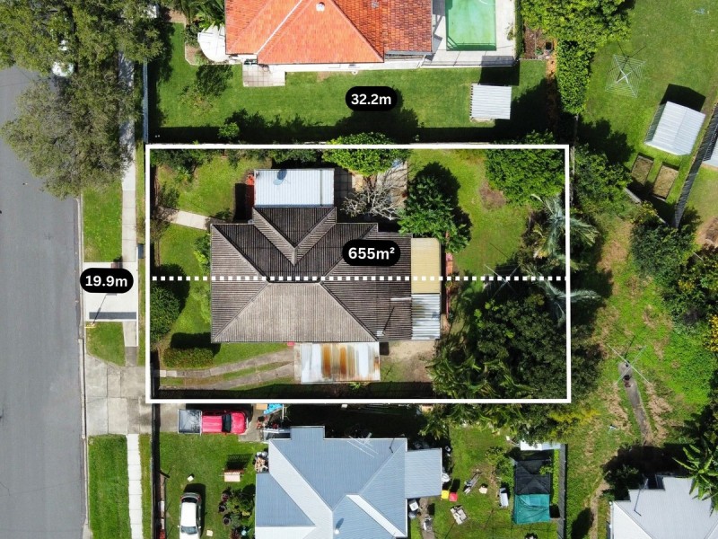 10 Kidgell Street, Stafford QLD 4053