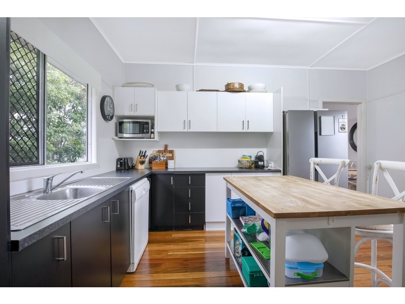 54 Kidgell Street, Stafford QLD 4053