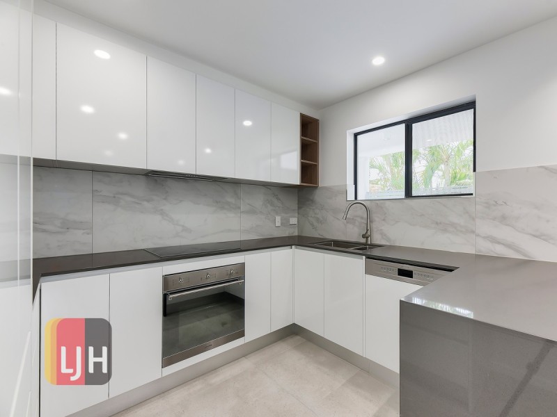 2/39 Globe Street, Ashgrove QLD 4060